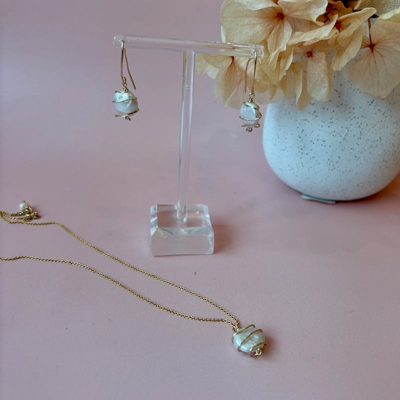 Trina Cheile  Collection