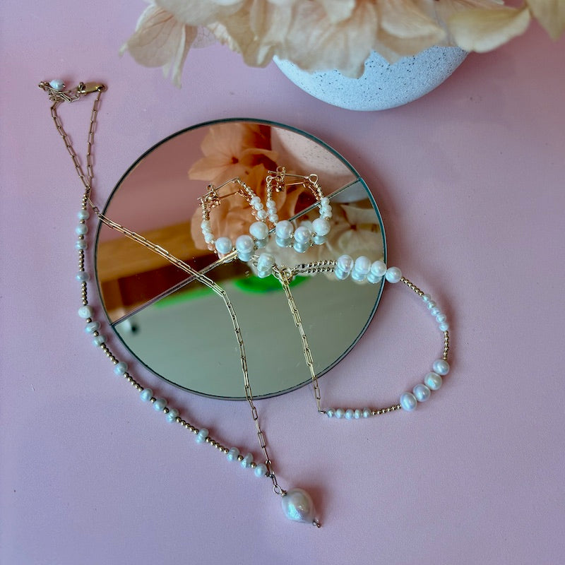 Feile Pearl Necklace