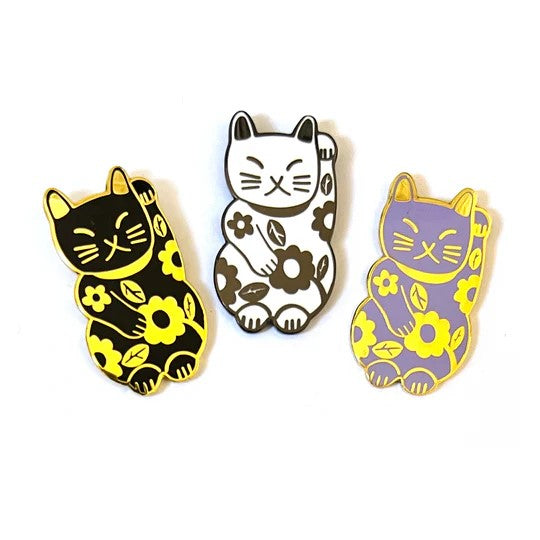 Maneki Neko Cat Brooch