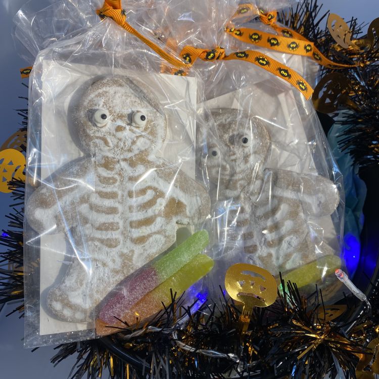 Skeleton Gingerbread Cookie